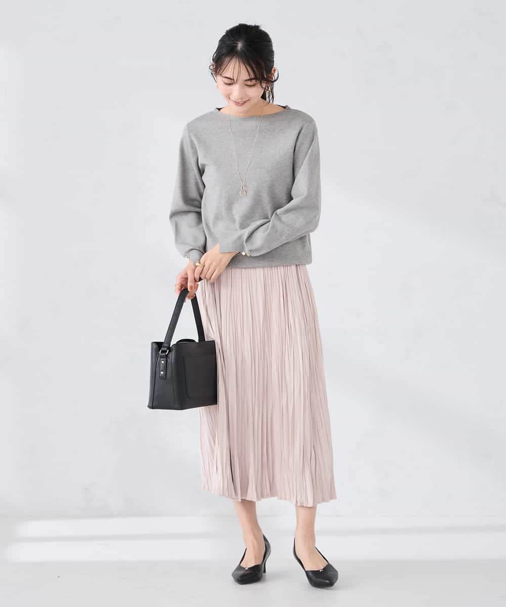 K2FBD72044 a.v.v(アー・ヴェ・ヴェ) 【WEB限定】ゴールドボタンボートネックニット ブラック