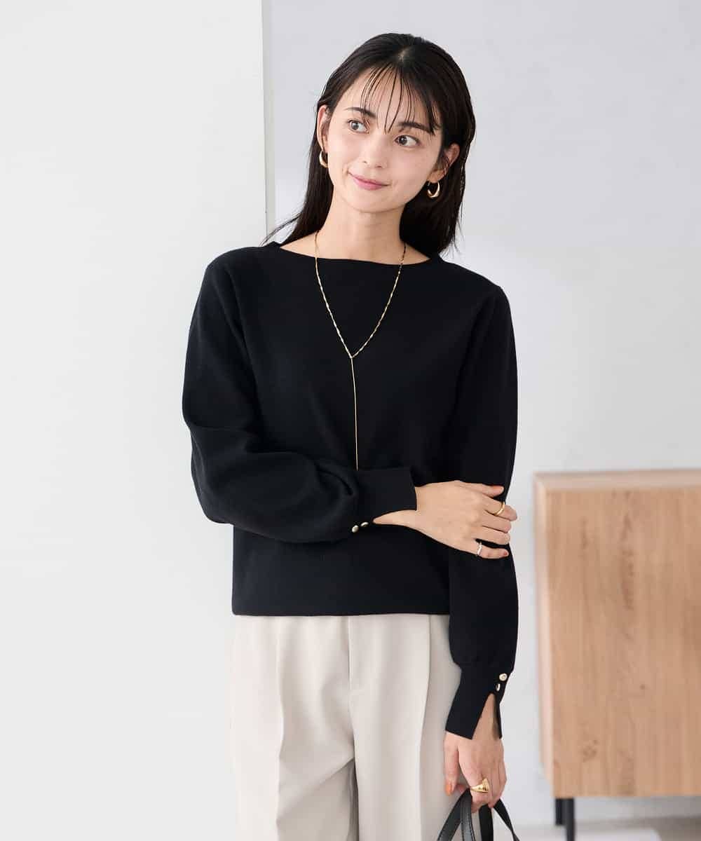 K2FBD72044 a.v.v(アー・ヴェ・ヴェ) 【WEB限定】ゴールドボタンボートネックニット ブラック