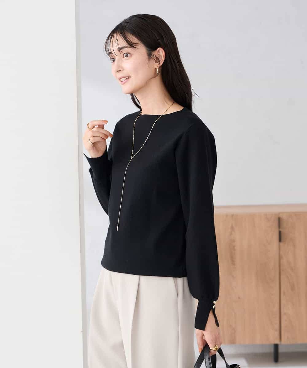 K2FBD72044 a.v.v(アー・ヴェ・ヴェ) 【WEB限定】ゴールドボタンボートネックニット ブラック