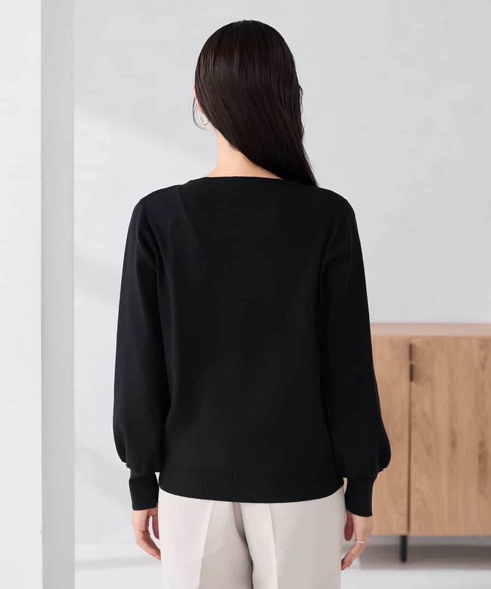 K2FBD72044 a.v.v(アー・ヴェ・ヴェ) 【WEB限定】ゴールドボタンボートネックニット ブラック