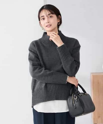 K2FBD73044 a.v.v 【WEB限定】クロップドバックスリットニット