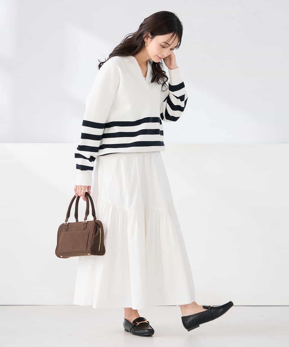 K2FDD07059 a.v.v(アー・ヴェ・ヴェ) ヘンリーネックボーダーニット アイボリー×ライトブルー