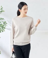 K2FEA69039 a.v.v(アー・ヴェ・ヴェ) 【洗える/UVカット】ボートネックパフスリーブ美ラクるニット コーラルピンク