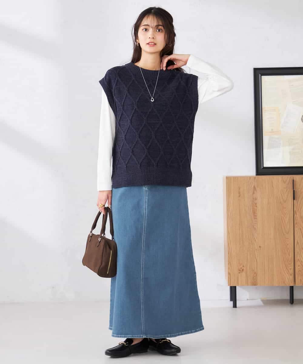 K2FED03044 a.v.v(アー・ヴェ・ヴェ) アラン柄ハイネックベスト ネイビー