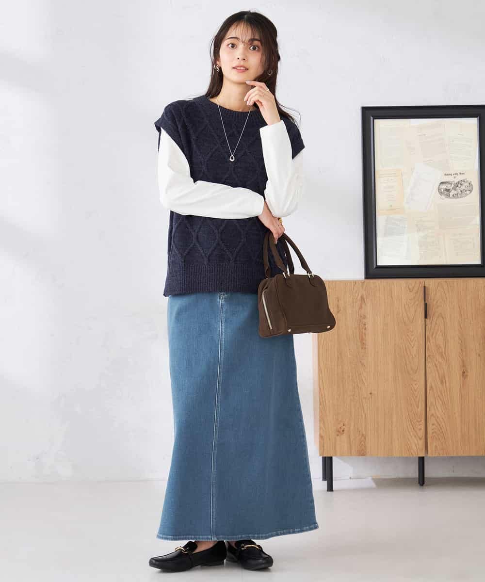 K2FED03044 a.v.v(アー・ヴェ・ヴェ) アラン柄ハイネックベスト ネイビー