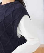 K2FED03044 a.v.v(アー・ヴェ・ヴェ) アラン柄ハイネックベスト ネイビー