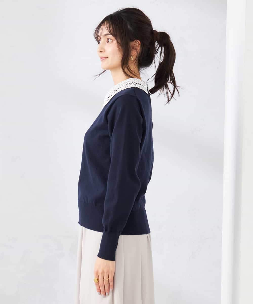K2FED10049 a.v.v(アー・ヴェ・ヴェ) 【2WAY】レース衿付ニットプルオーバー ネイビー