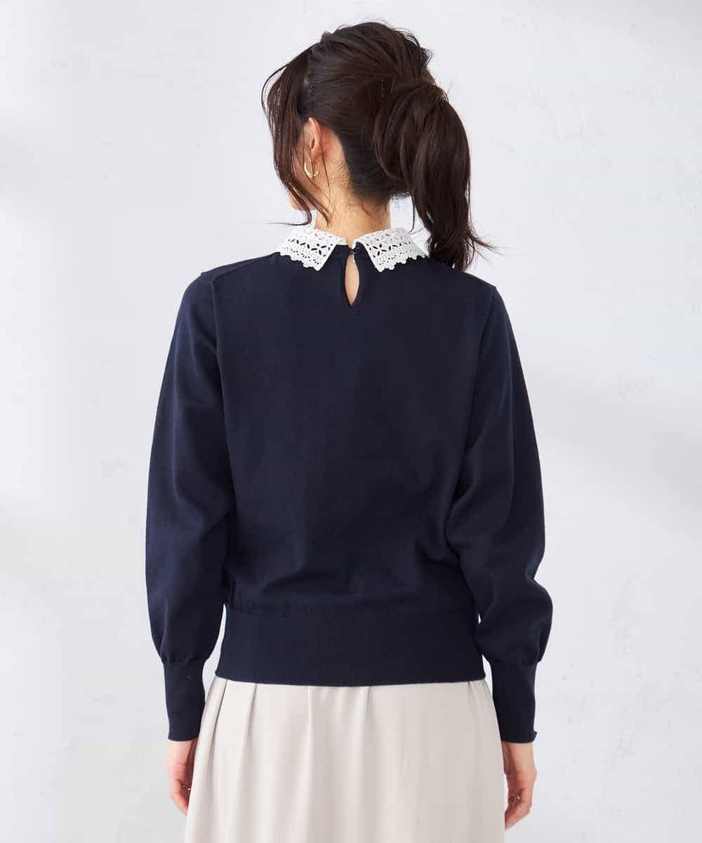 K2FED10049 a.v.v(アー・ヴェ・ヴェ) 【2WAY】レース衿付ニットプルオーバー ネイビー