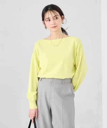 K2FED11044 a.v.v 【洗える/UVカット】ボートネック袖タックニット