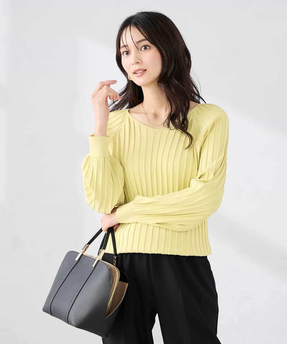 K2FED15044 a.v.v(アー・ヴェ・ヴェ) 【洗える/UVカット】プリーツライクニット ライトイエロー