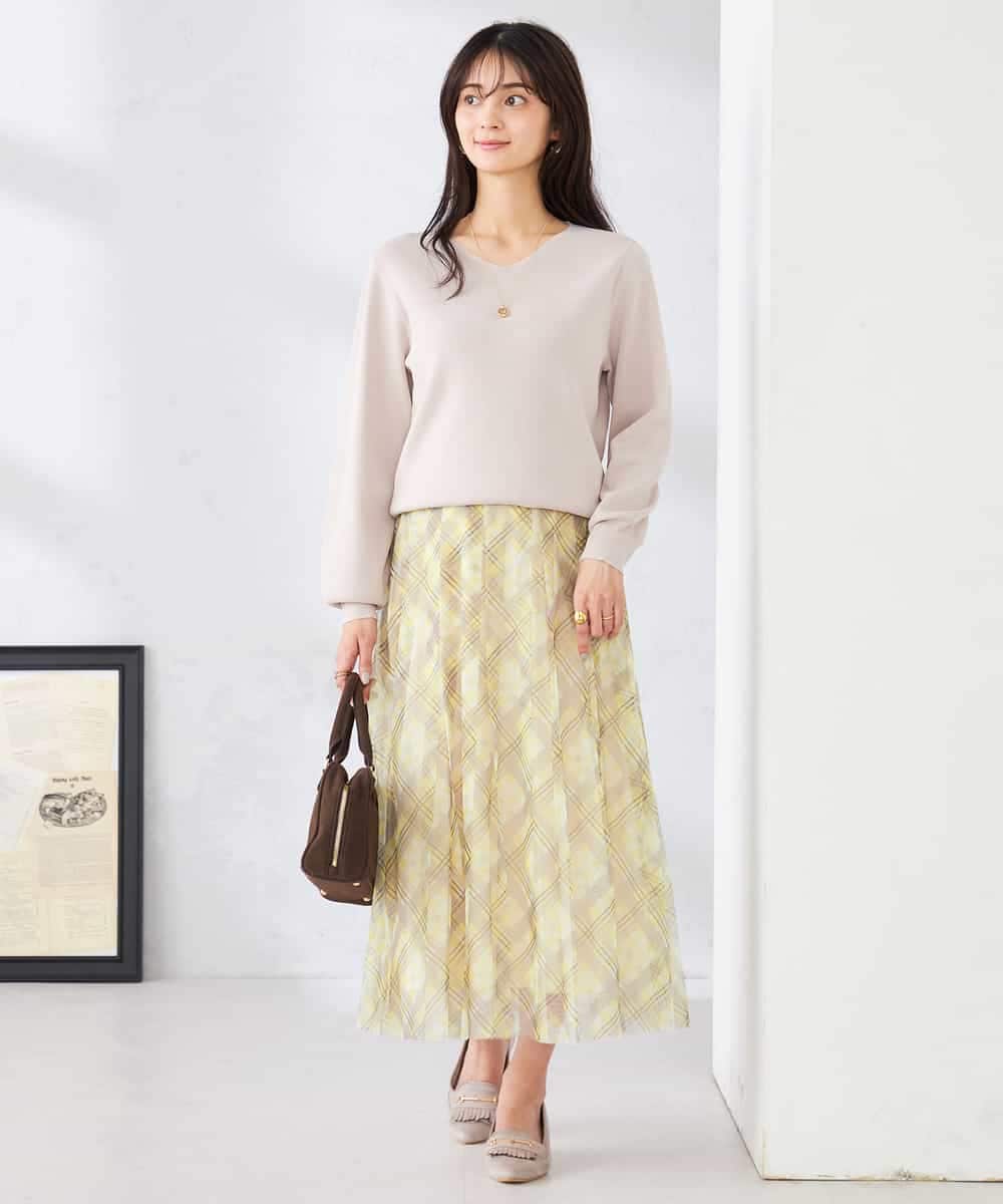 K2FED59039 a.v.v(アー・ヴェ・ヴェ) 【洗える/UVカット】Vネックパフスリーブニット ライトイエロー