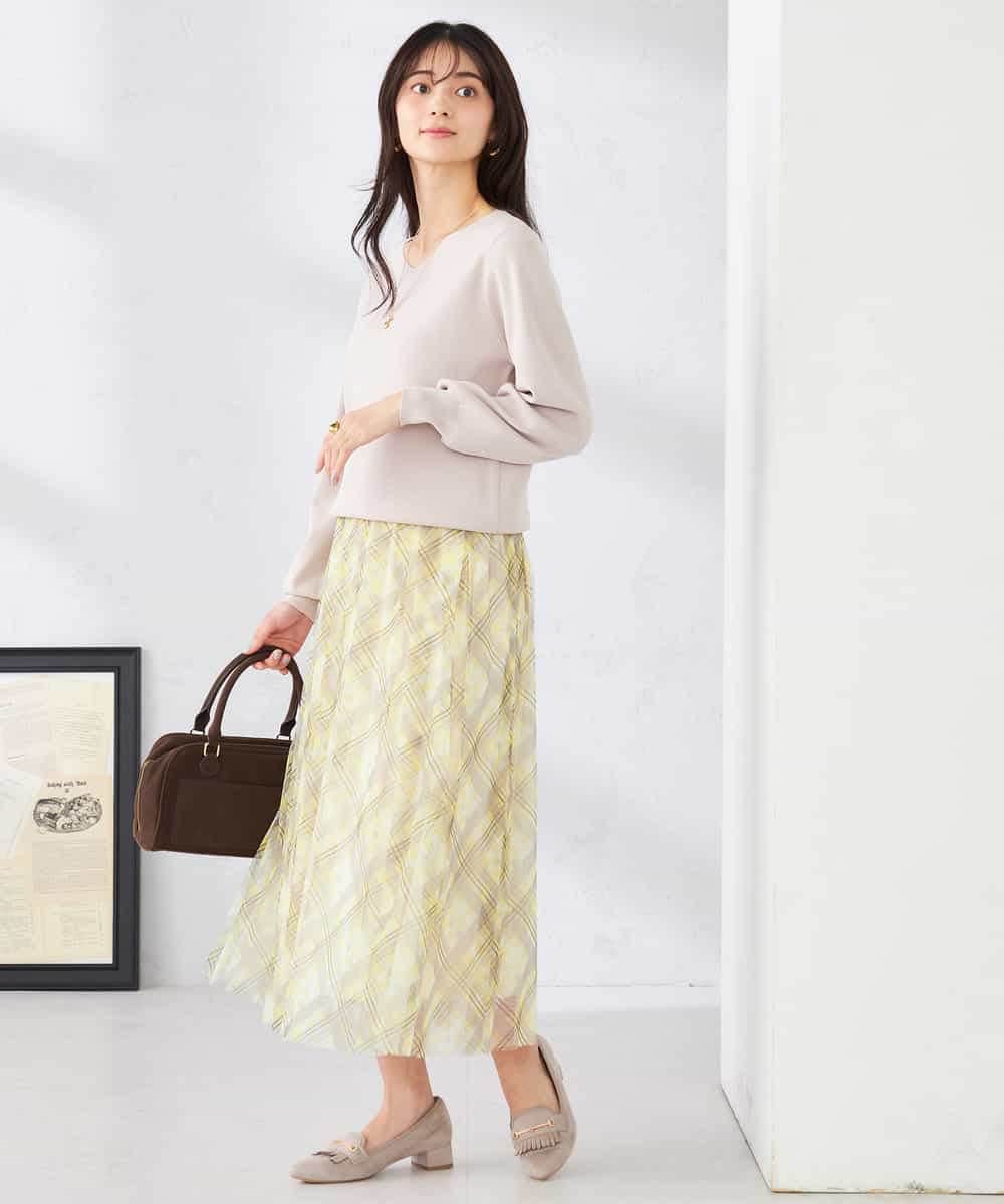 K2FED59039 a.v.v(アー・ヴェ・ヴェ) 【洗える/UVカット】Vネックパフスリーブニット ライトイエロー