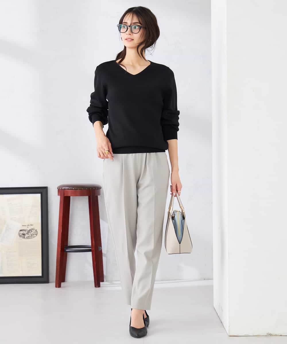 K2FED59039 a.v.v(アー・ヴェ・ヴェ) 【洗える/UVカット】Vネックパフスリーブニット ライトイエロー