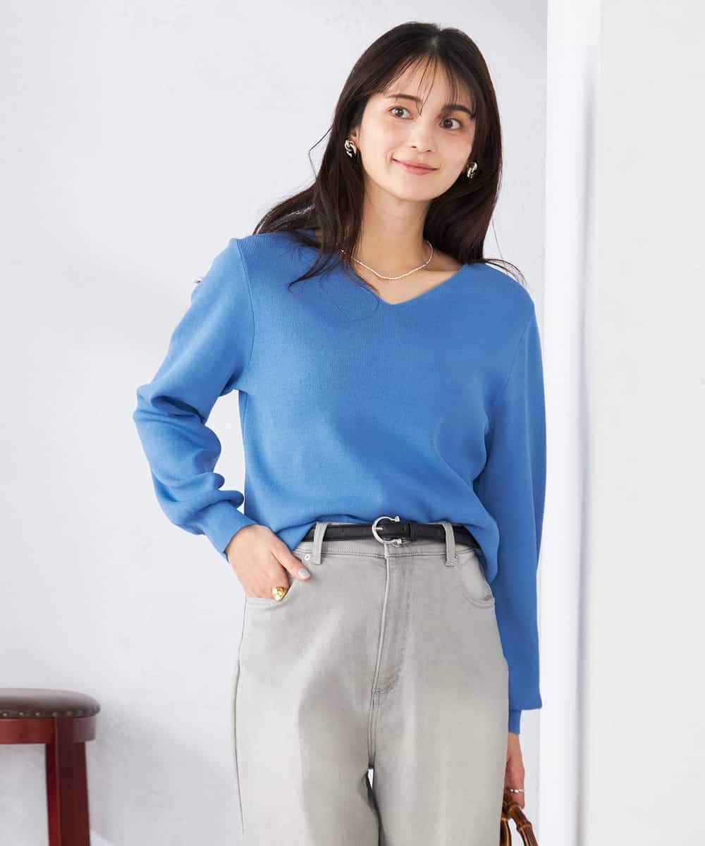 K2FED59039 a.v.v(アー・ヴェ・ヴェ) 【洗える/UVカット】Vネックパフスリーブニット ブルー