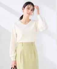 K2FED59039 a.v.v(アー・ヴェ・ヴェ) 【洗える/UVカット】Vネックパフスリーブニット ホワイト