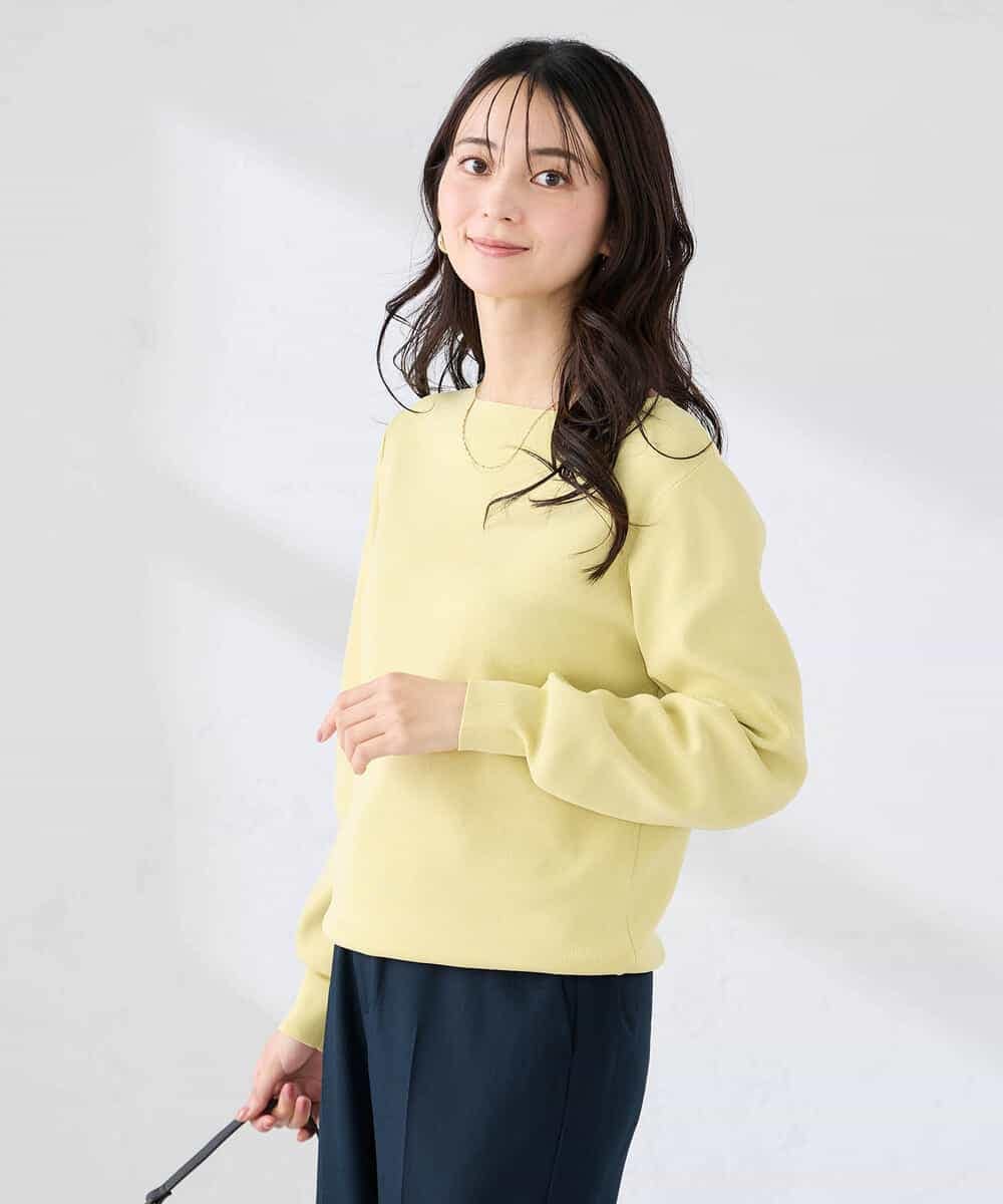 K2FED69039 a.v.v(アー・ヴェ・ヴェ) 【WEB限定/洗える/UVカット】ボートネックパフスリーブニット ライトイエロー