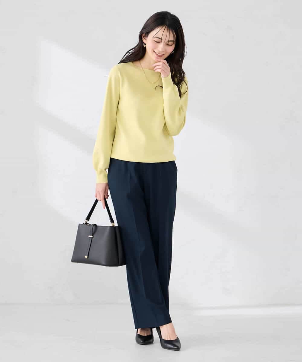 K2FED69039 a.v.v(アー・ヴェ・ヴェ) 【WEB限定/洗える/UVカット】ボートネックパフスリーブニット ライトイエロー