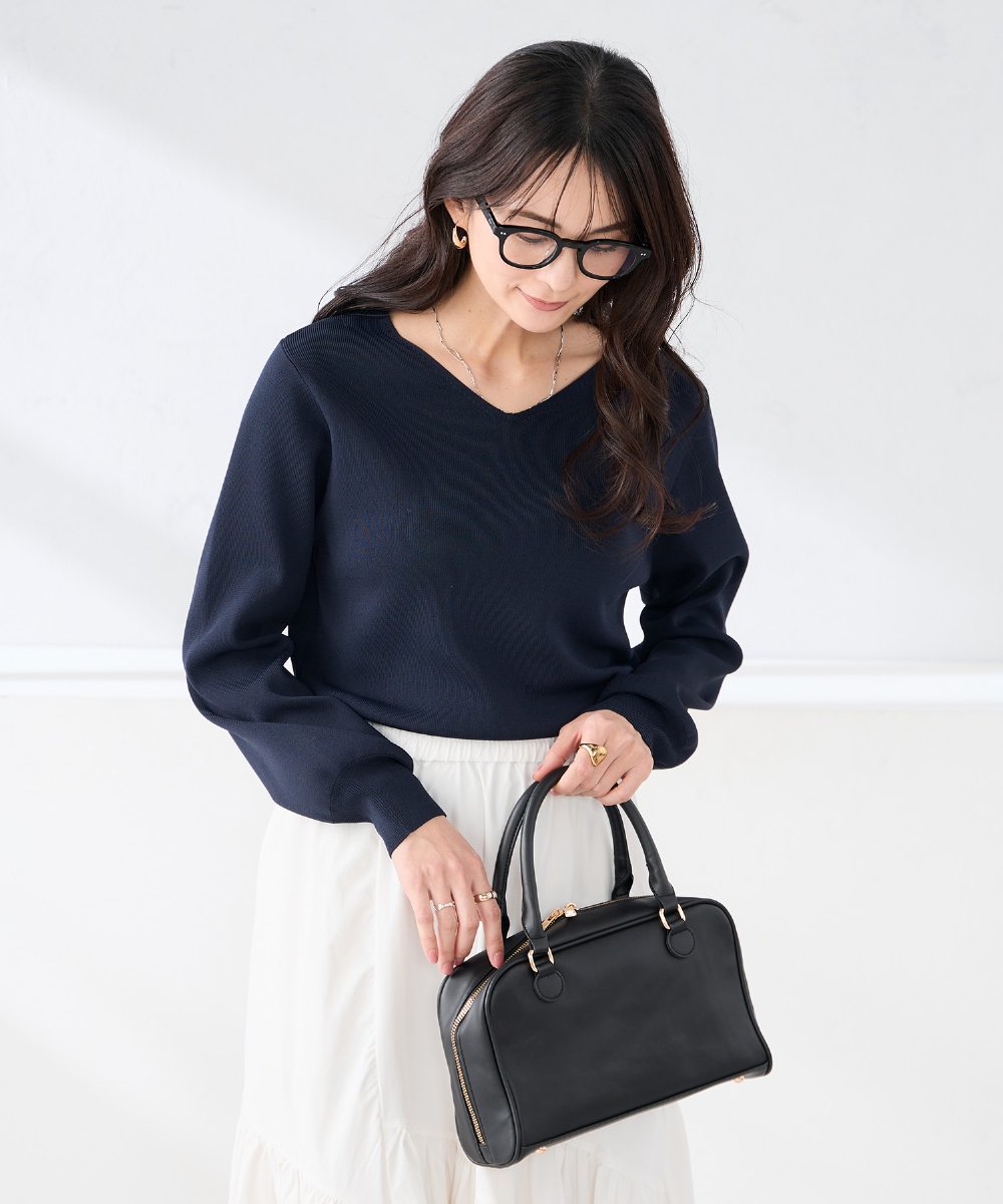 K2FED79039 a.v.v(アー・ヴェ・ヴェ) 【WEB限定/洗える/UVカット】Vネックパフスリーブニット ネイビー