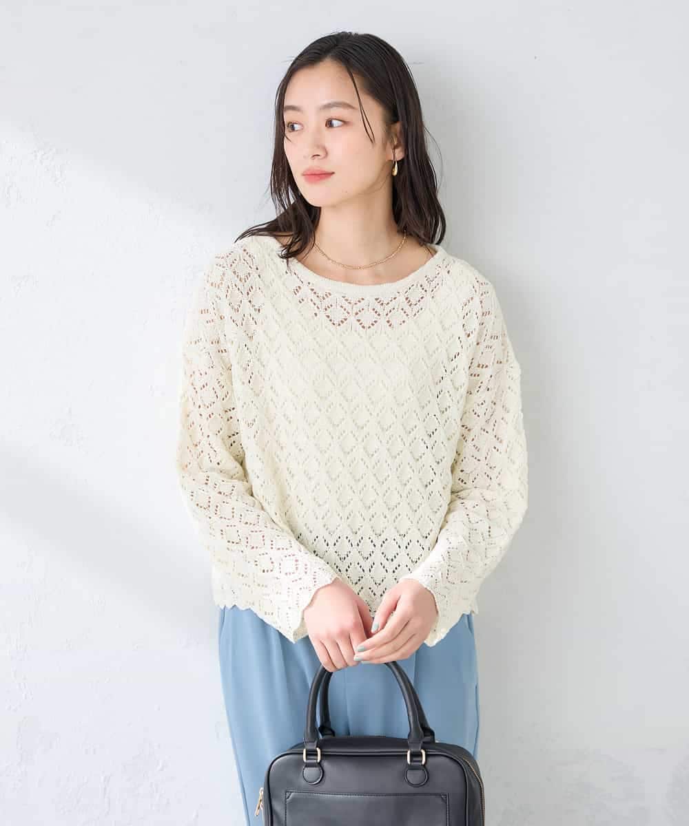 K2FFD06054 a.v.v(アー・ヴェ・ヴェ) 透かし編みニットプルオーバー アイボリー