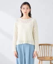 K2FFD06054 a.v.v(アー・ヴェ・ヴェ) 透かし編みニットプルオーバー アイボリー