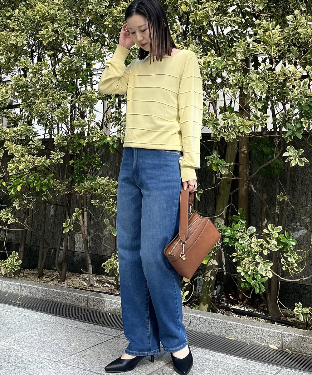 K2FFD17044 a.v.v(アー・ヴェ・ヴェ) 【洗える/UVカット】タックボーダースクエアニット ライトイエロー