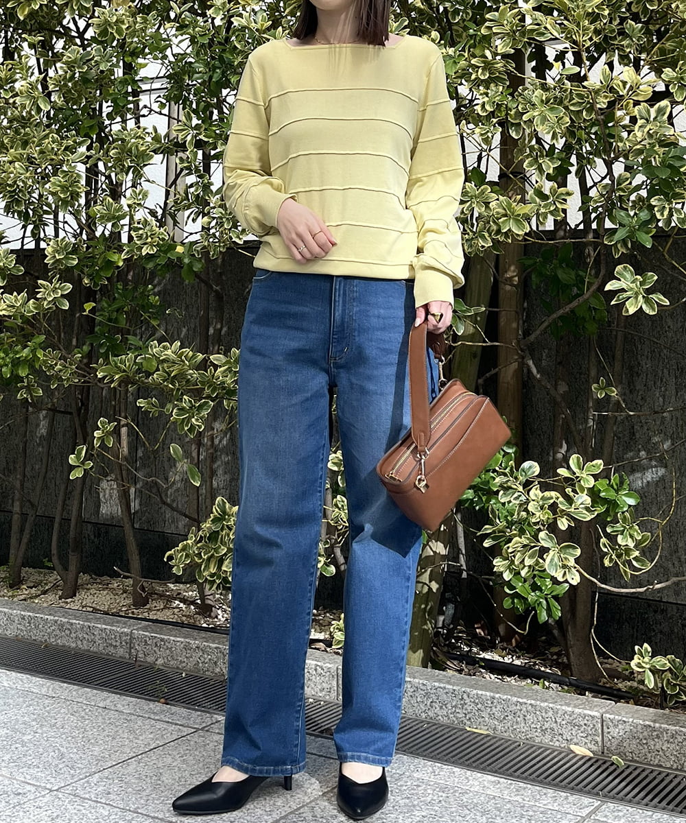 K2FFD17044 a.v.v(アー・ヴェ・ヴェ) 【洗える/UVカット】タックボーダースクエアニット ライトイエロー