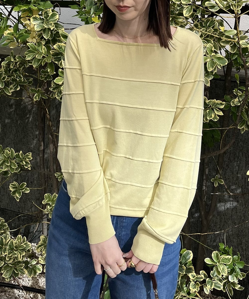 K2FFD17044 a.v.v(アー・ヴェ・ヴェ) 【洗える/UVカット】タックボーダースクエアニット ライトイエロー