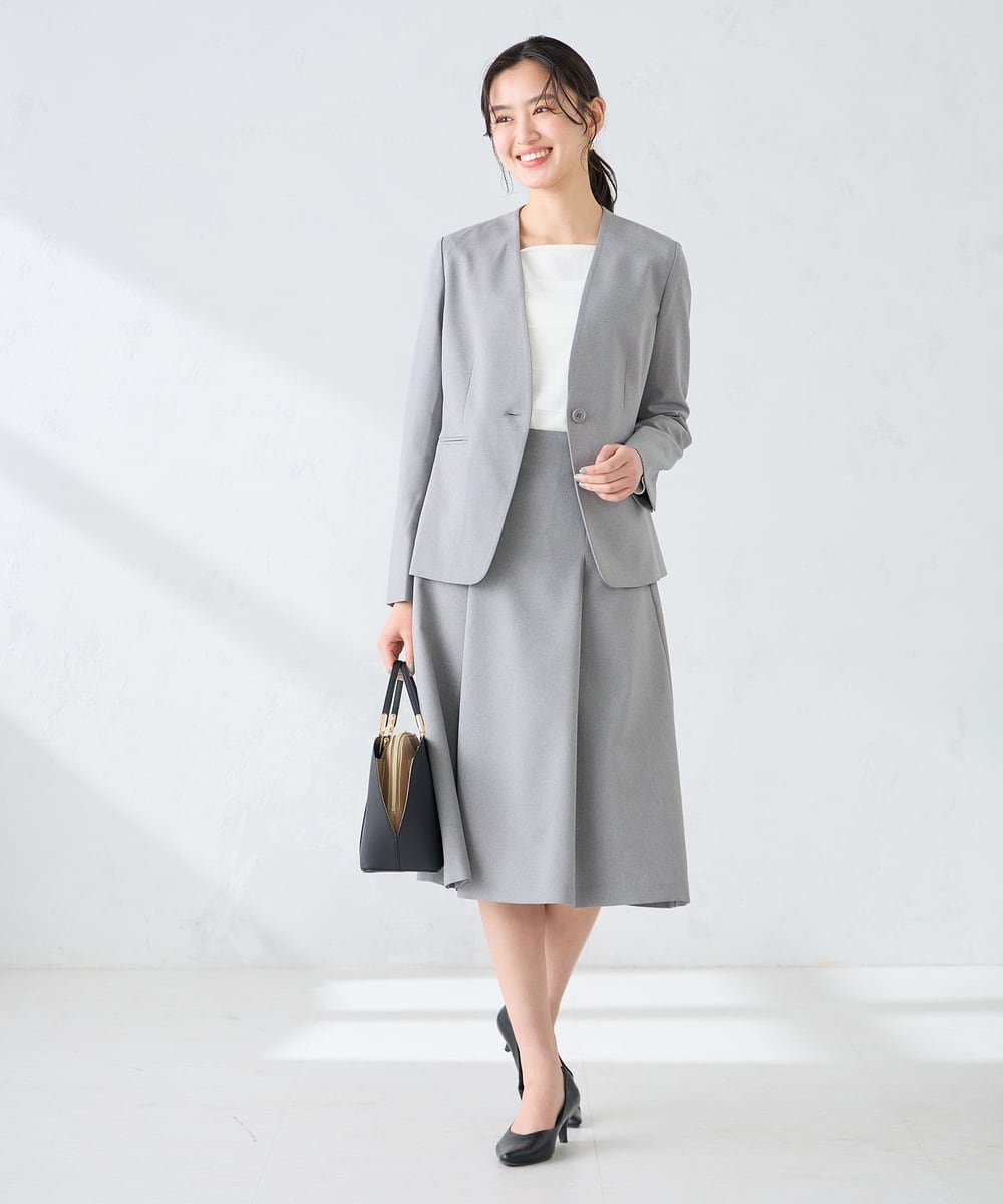 K2FFD17044 a.v.v(アー・ヴェ・ヴェ) 【雑誌InRed(宝島社)4月号掲載/洗える/UVカット】タックボーダースクエアニット ライトイエロー