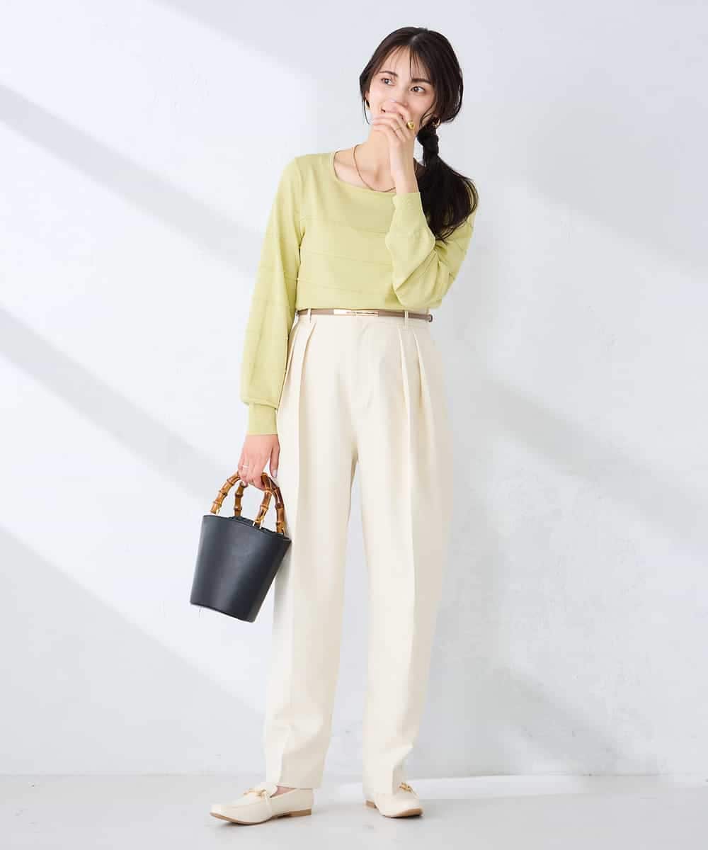 K2FFD17044 a.v.v(アー・ヴェ・ヴェ) 【雑誌InRed(宝島社)4月号掲載/洗える/UVカット】タックボーダースクエアニット ライトイエロー