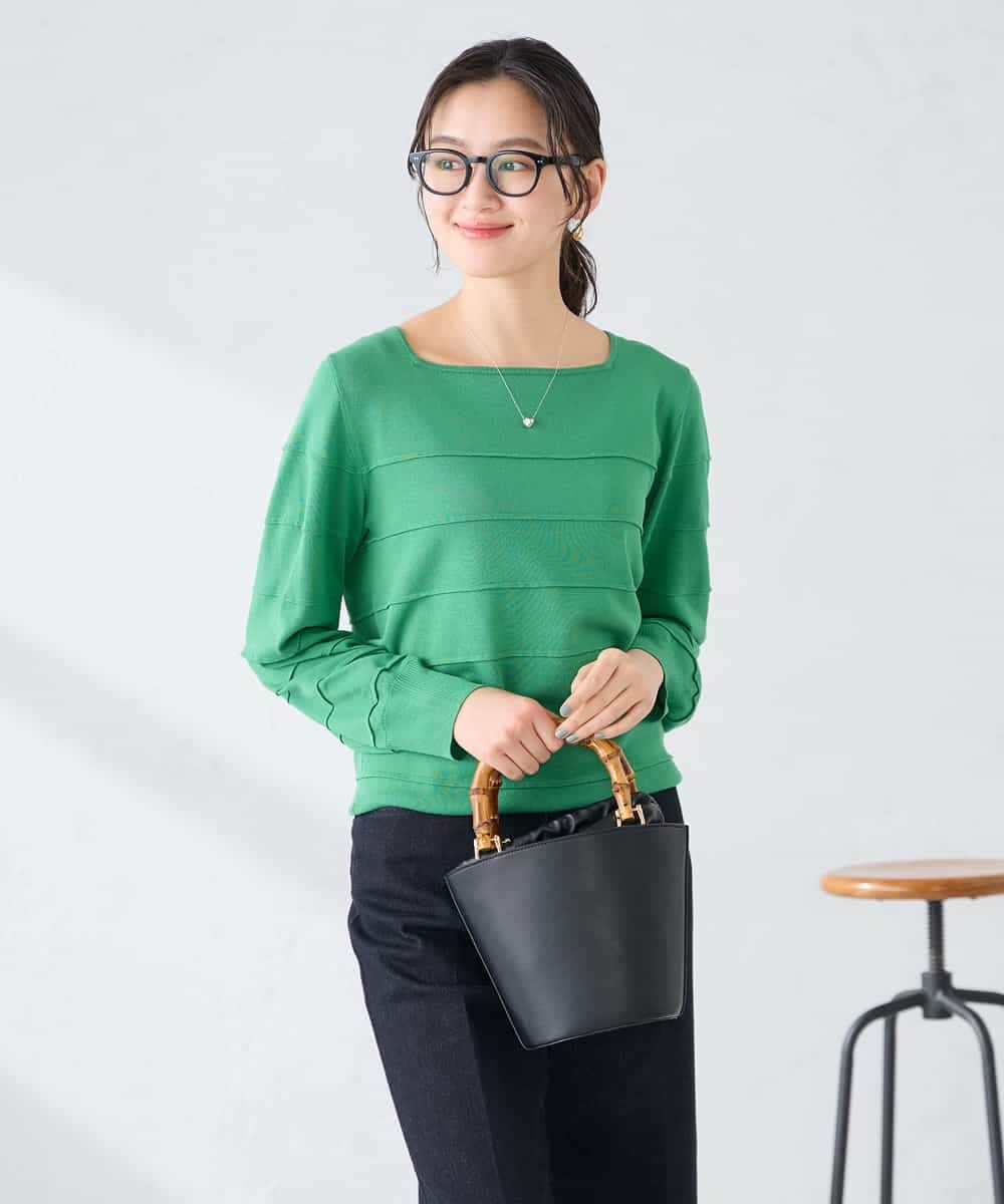 K2FFD17044 a.v.v(アー・ヴェ・ヴェ) 【雑誌InRed(宝島社)4月号掲載/洗える/UVカット】タックボーダースクエアニット ライトイエロー