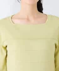 K2FFD17044 a.v.v(アー・ヴェ・ヴェ) 【雑誌InRed(宝島社)4月号掲載/洗える/UVカット】タックボーダースクエアニット ライトイエロー