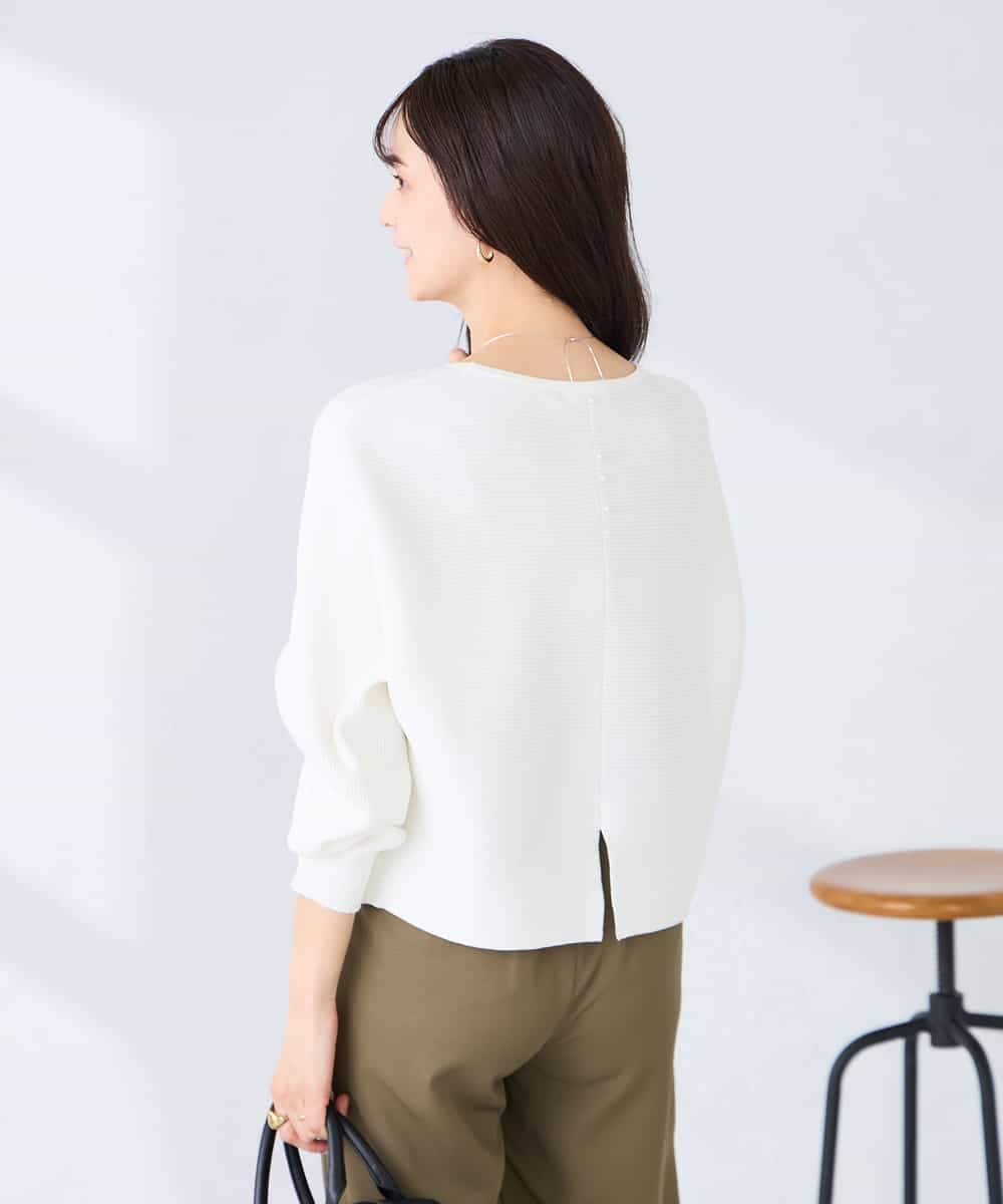 K2FFD37049 a.v.v(アー・ヴェ・ヴェ) バックパールニット コーラルオレンジ