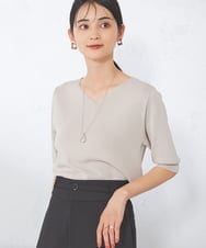 K2FGA59039 a.v.v(アー・ヴェ・ヴェ) 【接触冷感/UVカット/洗える】Vネックハーフスリーブ美ラクるサマーニット グレージュ