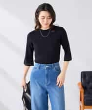 K2FGD29044 a.v.v(アー・ヴェ・ヴェ) 部分シアーフレア袖リブニット ホワイト