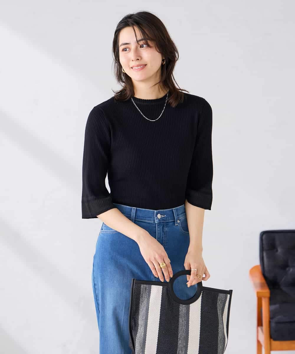 K2FGD29044 a.v.v(アー・ヴェ・ヴェ) 部分シアーフレア袖リブニット ホワイト