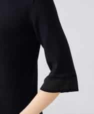 K2FGD29044 a.v.v(アー・ヴェ・ヴェ) 部分シアーフレア袖リブニット ホワイト