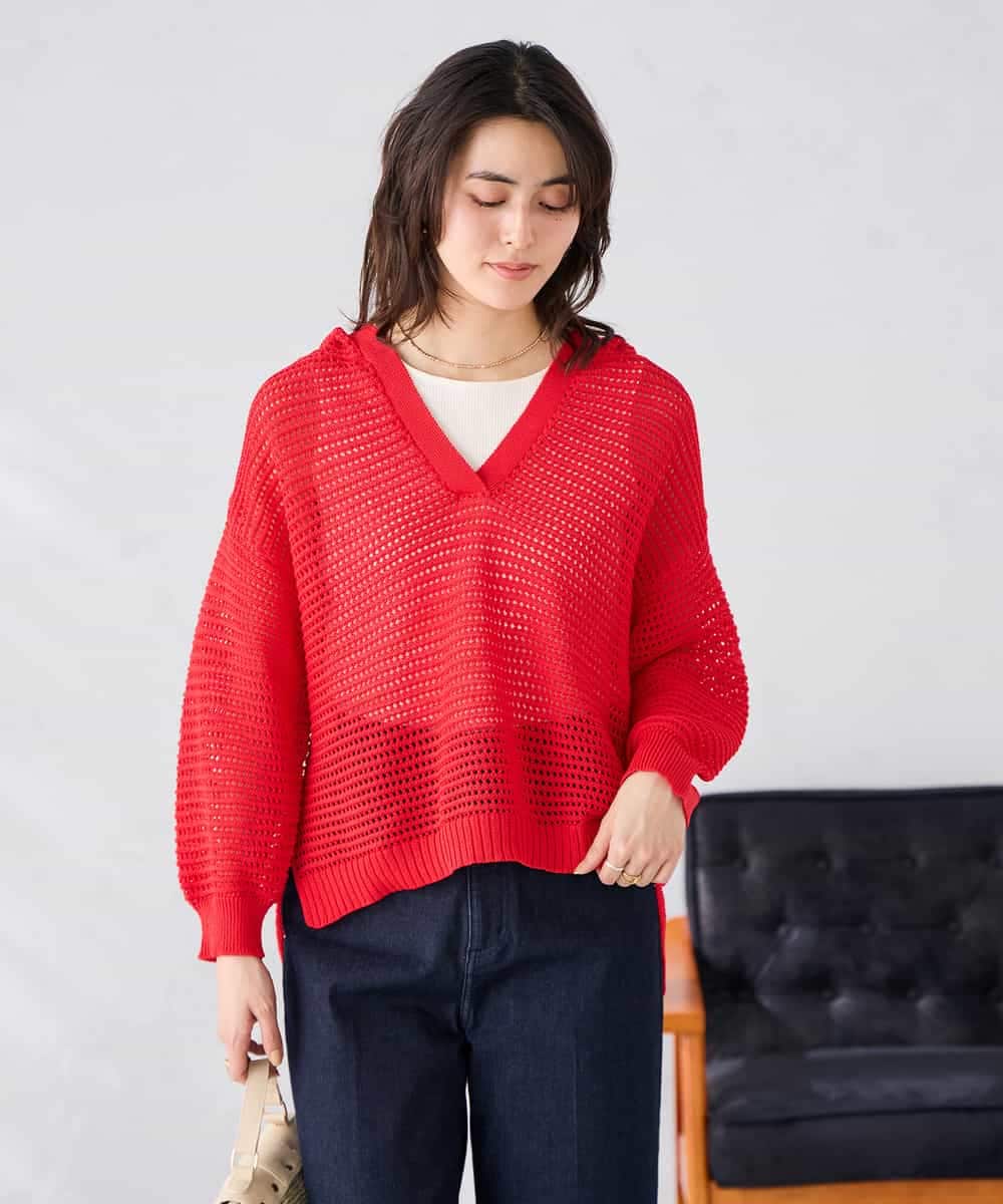 K2FGD31054 a.v.v(アー・ヴェ・ヴェ) メッシュフードニットプルオーバー レッド