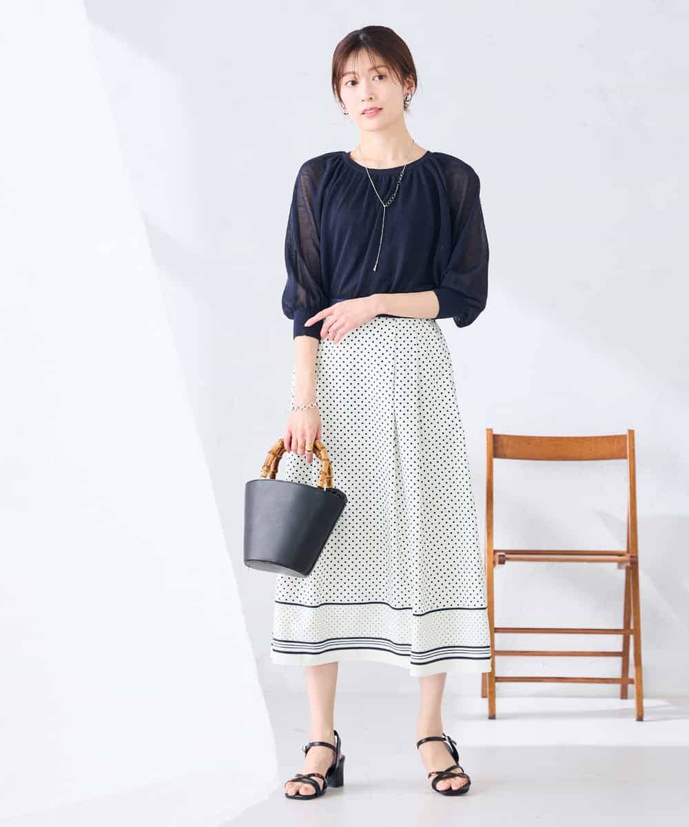 K2FGD35049 a.v.v(アー・ヴェ・ヴェ) シアーギャザーニット ネイビー