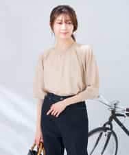 K2FGD35049 a.v.v(アー・ヴェ・ヴェ) シアーギャザーニット ベージュ