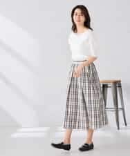 K2FGD36044 a.v.v(アー・ヴェ・ヴェ) Vネックデコルテニット ネイビー