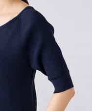 K2FGD36044 a.v.v(アー・ヴェ・ヴェ) Vネックデコルテニット ネイビー