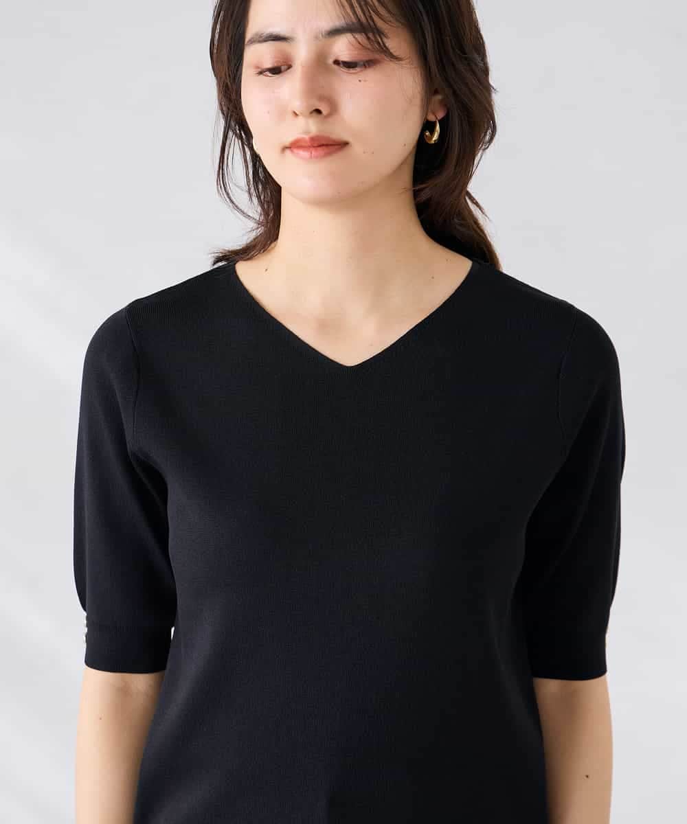K2FGD79039 a.v.v(アー・ヴェ・ヴェ) ハーフスリーブVネックサマーニット【WEB限定/洗える/接触冷感/UVカット】 ブラック