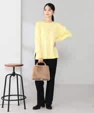 K2FJA06044 a.v.v(アー・ヴェ・ヴェ) 袖パール付きチュニックニット ライトイエロー