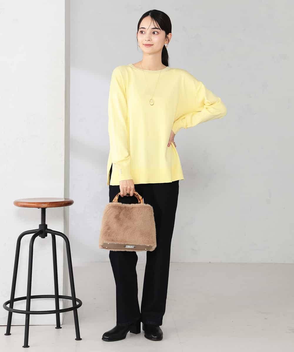 K2FJA06044 a.v.v(アー・ヴェ・ヴェ) 袖パール付きチュニックニット ライトイエロー