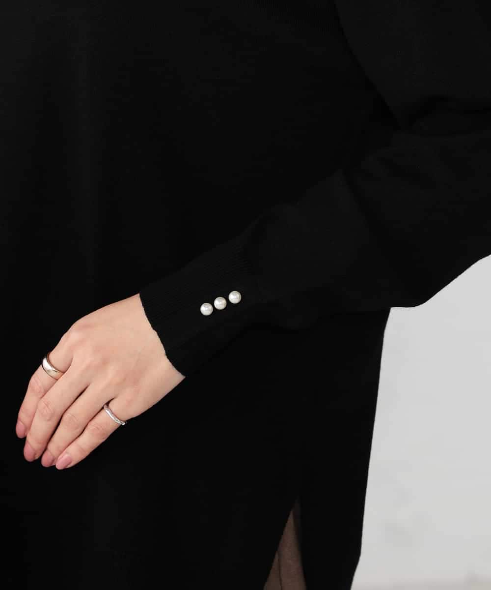 K2FJA06044 a.v.v(アー・ヴェ・ヴェ) 袖パール付きチュニックニット ライトイエロー