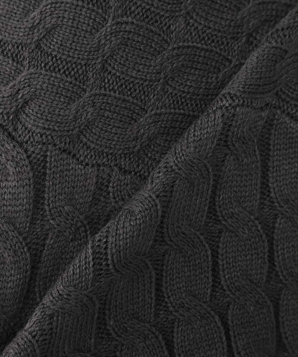 K2FKA55049 a.v.v(アー・ヴェ・ヴェ) ケーブル編みバイアスデザインニット レッド