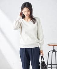 K2FKV49039 a.v.v(アー・ヴェ・ヴェ) 【洗える】ラメVネックパフスリーブニット（アンサンブル対応） グレー