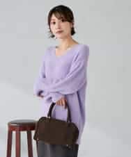 K2FLA21044 a.v.v(アー・ヴェ・ヴェ) フェザーヤーンVネックニット ラベンダー