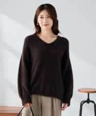 K2FLA21044 a.v.v(アー・ヴェ・ヴェ) フェザーヤーンVネックニット ラベンダー