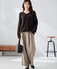 K2FLA21044 a.v.v(アー・ヴェ・ヴェ) フェザーヤーンVネックニット ラベンダー